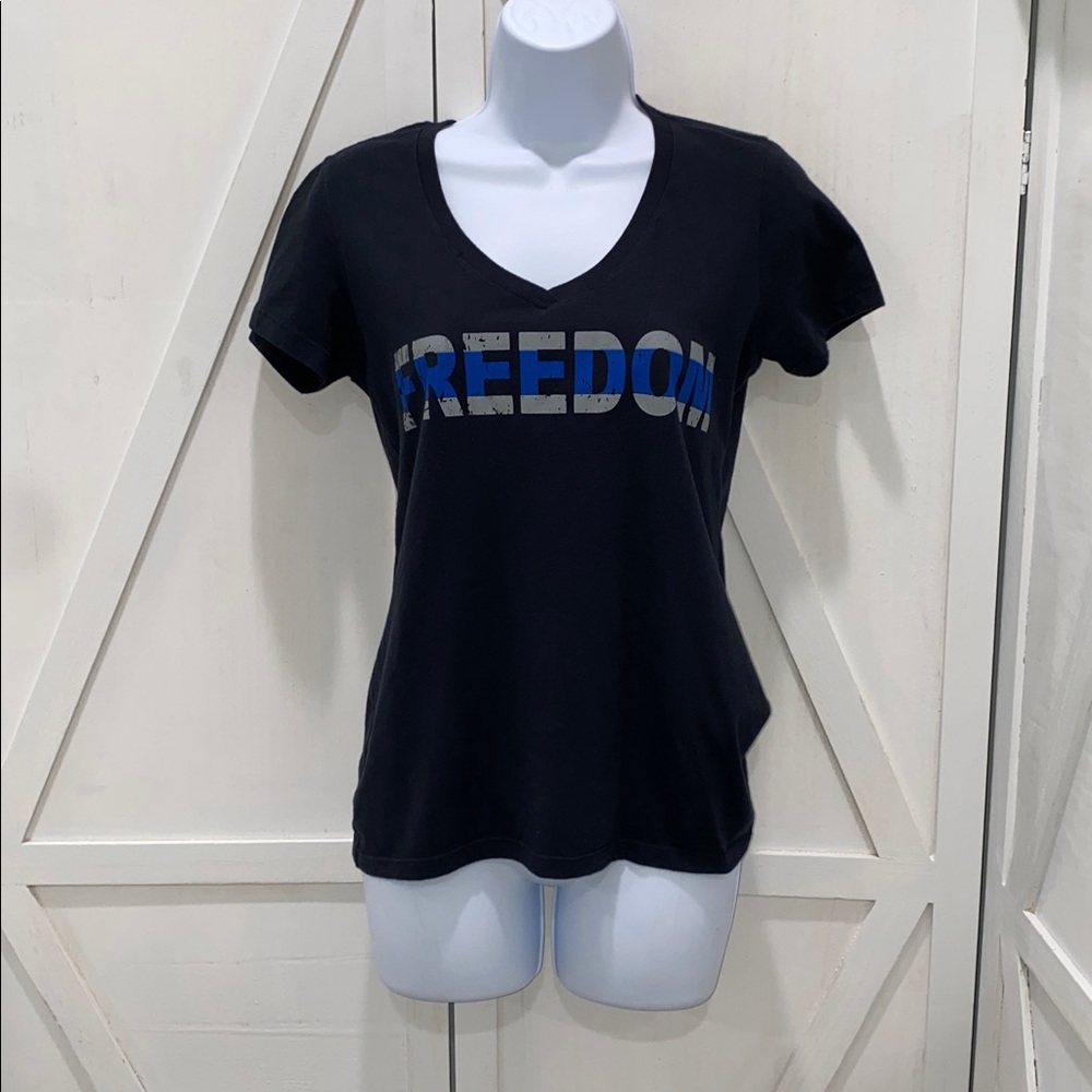 Thin Blue Line Black V-Neck T-Shirt with Blue And Gray Freedom Print Size M